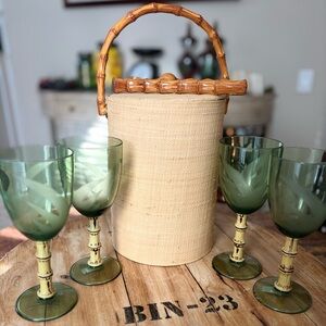 SET NEW Bamboo Ice Bucket & 4 Tall Plastic Glasses